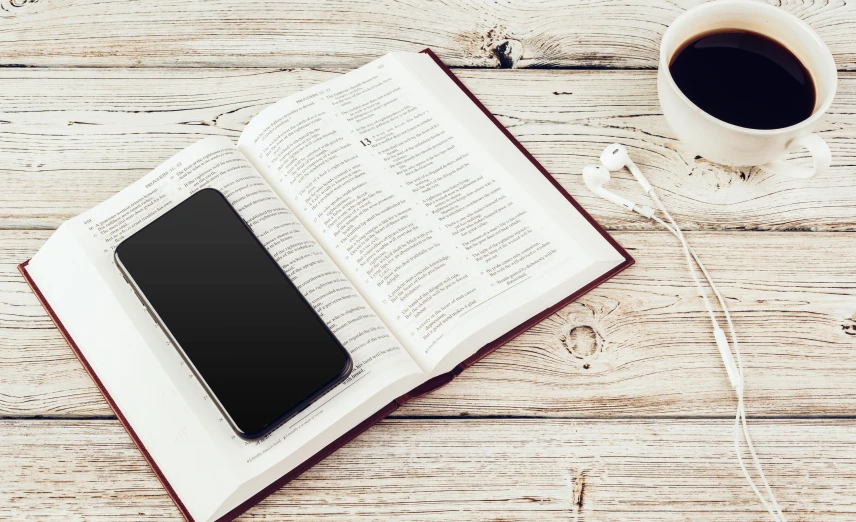 スキマ時間で手軽にアクセス可能